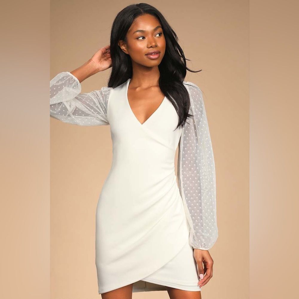 NWT Lulus Love That Lasts Forever Ivory Balloon Sleeve Bodycon Mini Dress Medium
